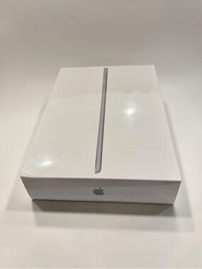 iPad 9th Generation New in Box Shrink Wrapped Space Gray